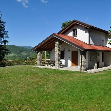 Il Casolare Bioenergetico Bed & Breakfast Albareto  Екстериор снимка