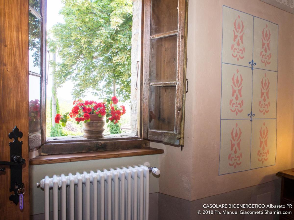 Il Casolare Bioenergetico Bed & Breakfast Albareto  Екстериор снимка