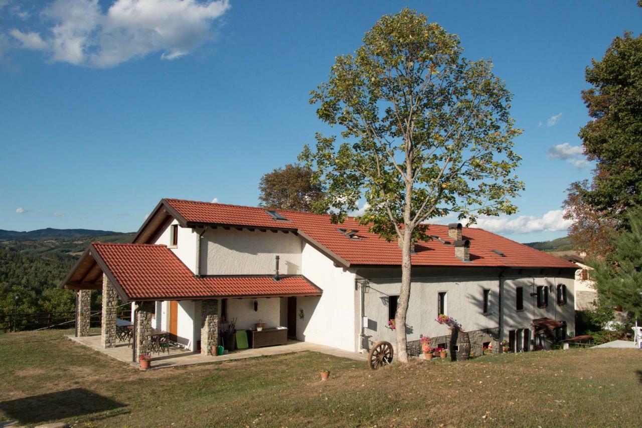 Il Casolare Bioenergetico Bed & Breakfast Albareto  Екстериор снимка